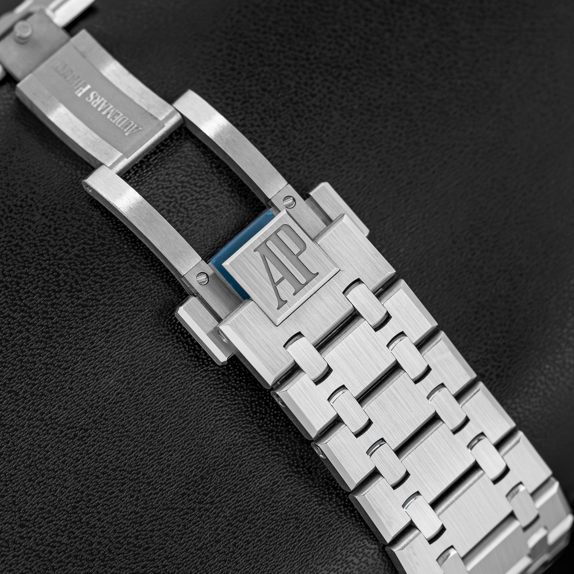 Audemars Piguet Royal Oak ??50th Anniversary?? 26240ST.OO.1320ST.04