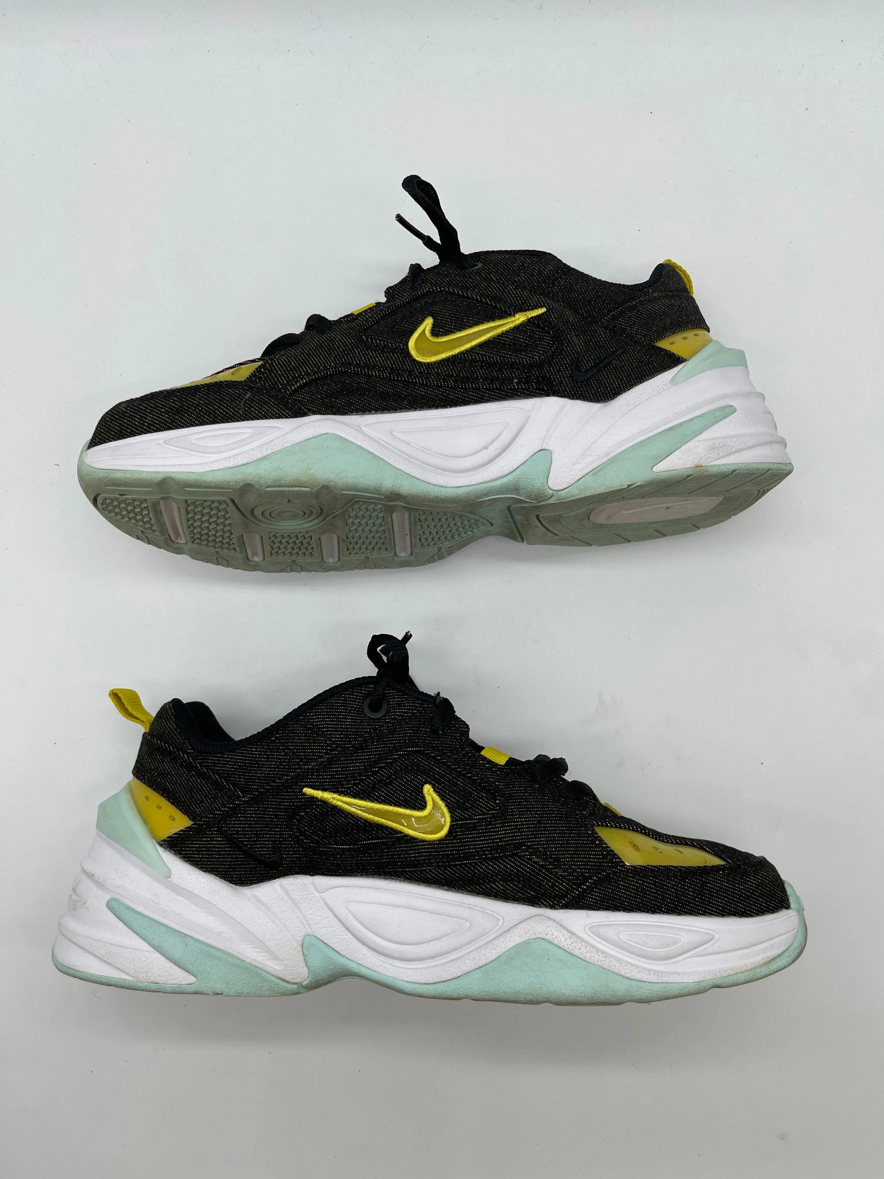Black Shoes Athletic Nike, Size 10 nike