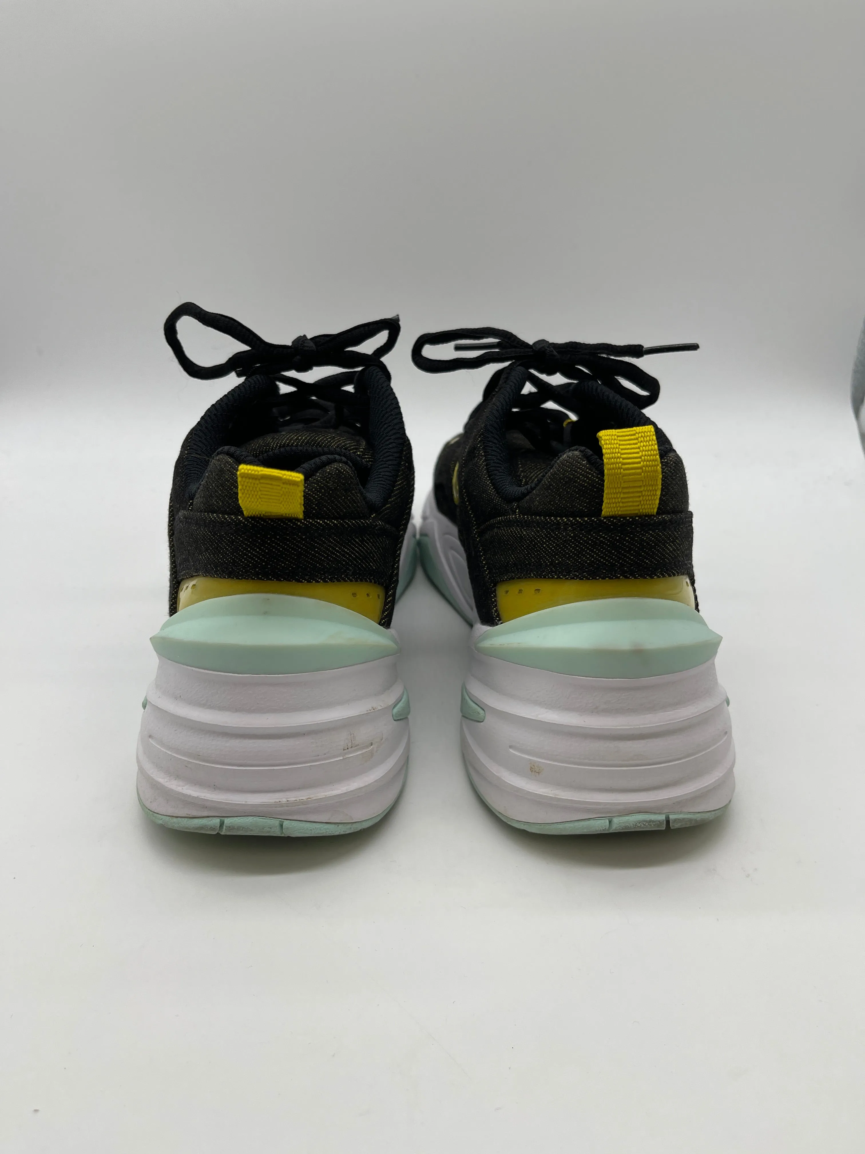 Black Shoes Athletic Nike, Size 10 nike