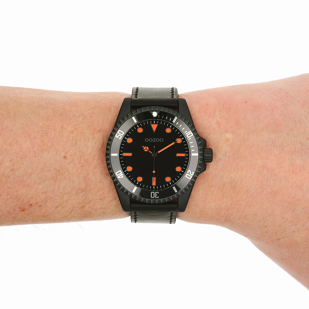 Black OOZOO watch with leather strap - C11119