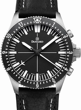 DC80 Hour Bezel - Central Minutes Chrono,automatic watch,automatic watches for men,automatic watches for women,luxury automatic watch,minimalist automatic watch,dress automatic watch,vintage automatic watch,automatic watch sale