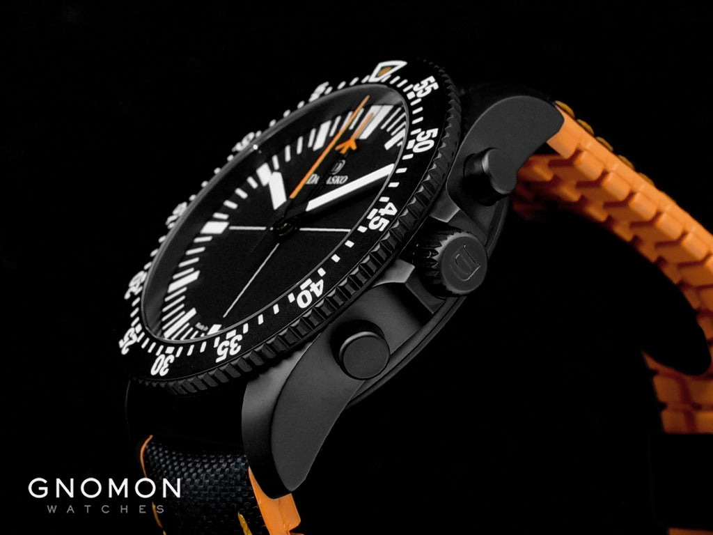DC82 Orange Black  - Central Minutes Chrono