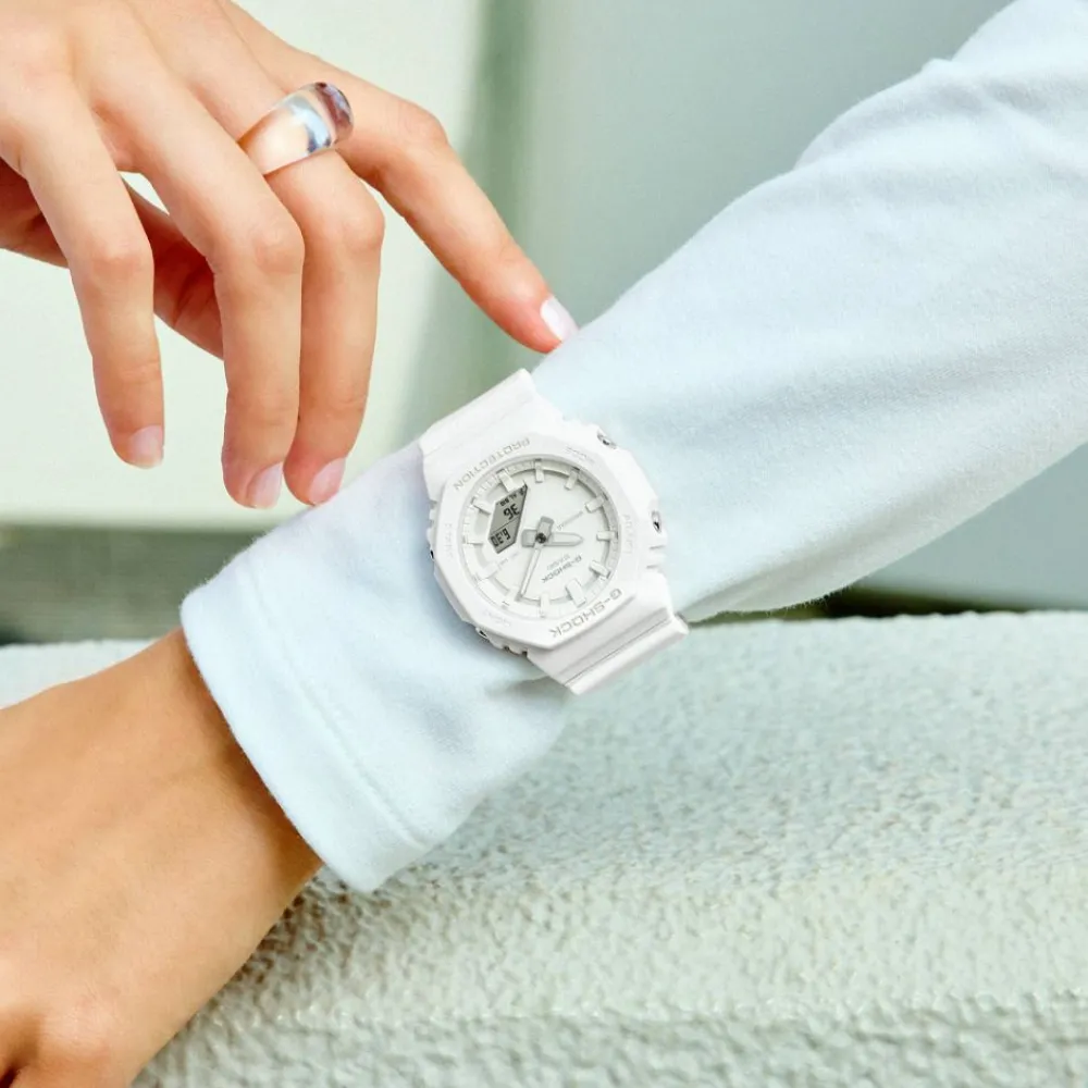   G-Shock White Resin Strap Women Watch GMA-P2100-7ADR-P