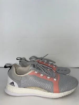 Grey Shoes Athletic Adidas, Size 7.5 adidas