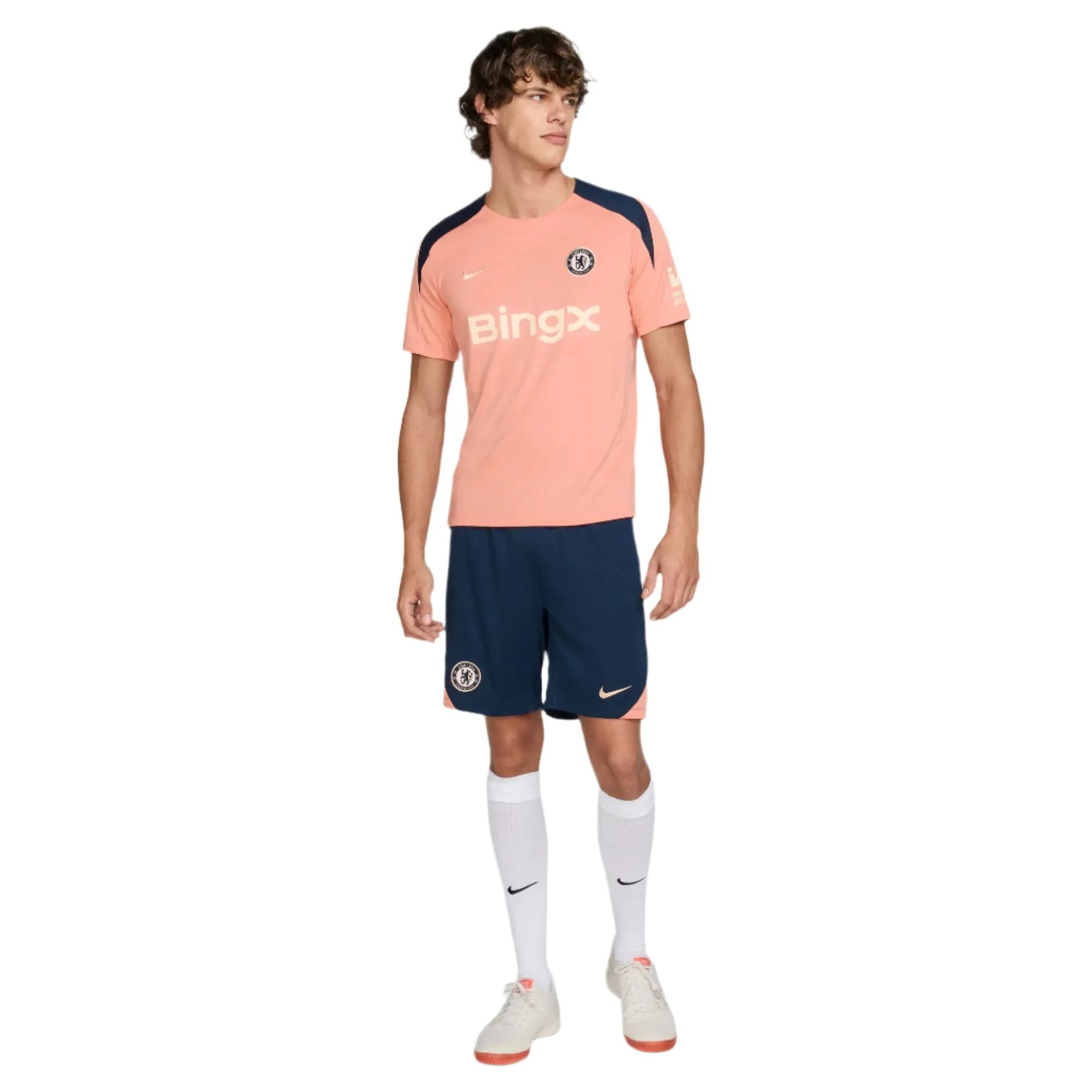 Men's Chelsea FC One Swoosh Dri-FIT Strike Soccer Jersey