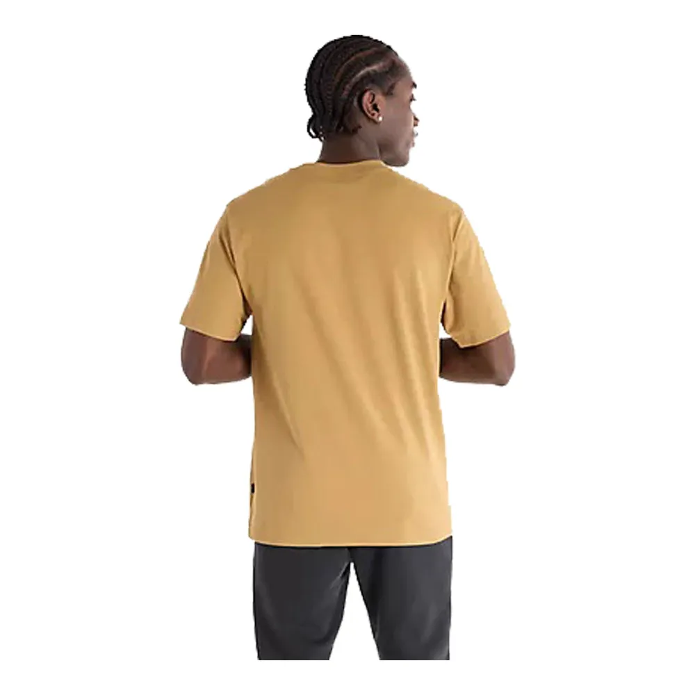 New Balance Men's Athletics Relaxed Grandma T-Shirt New Balance