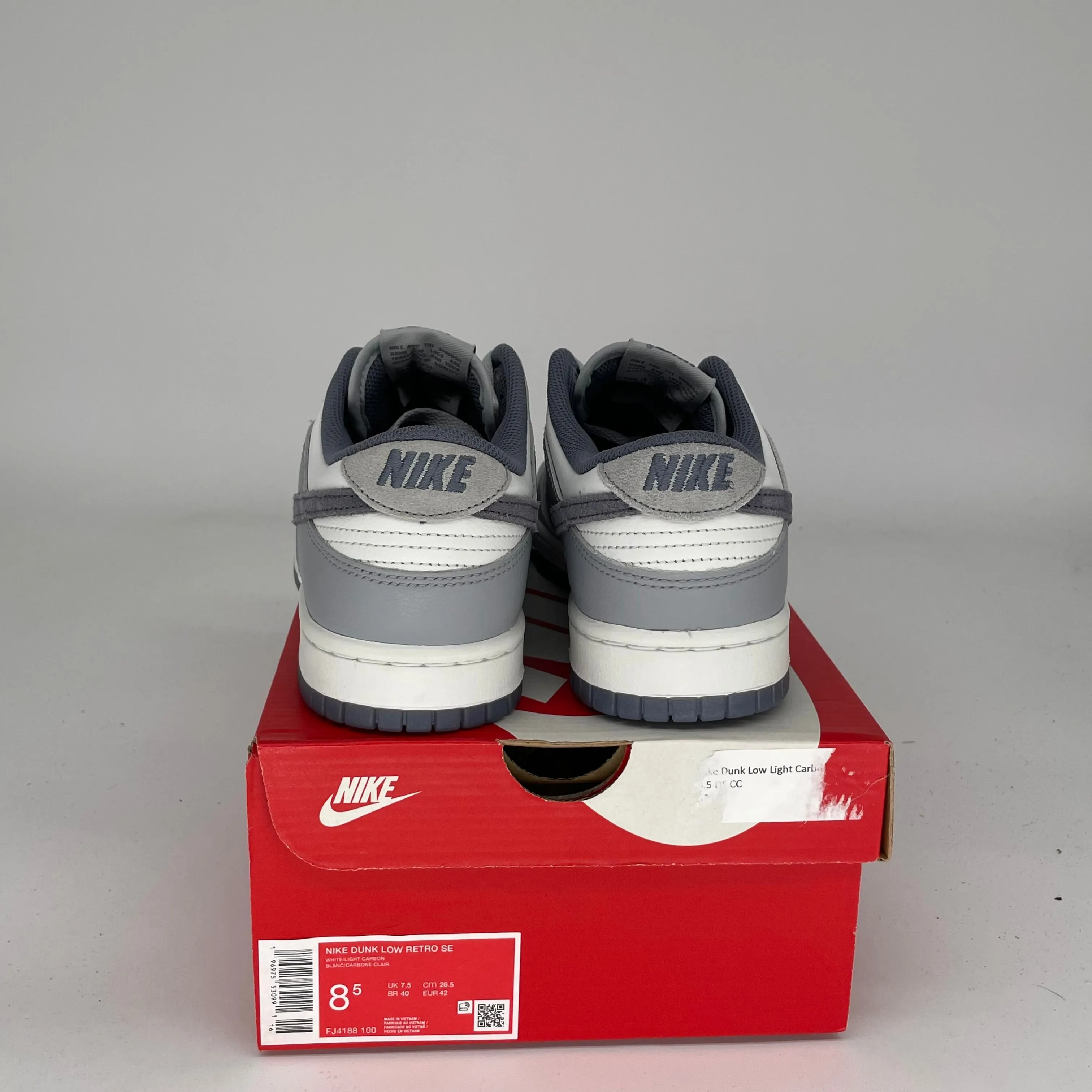 NIKE DUNK LOW LIGHT CARBON SIZE 8.5 FJ4188-100