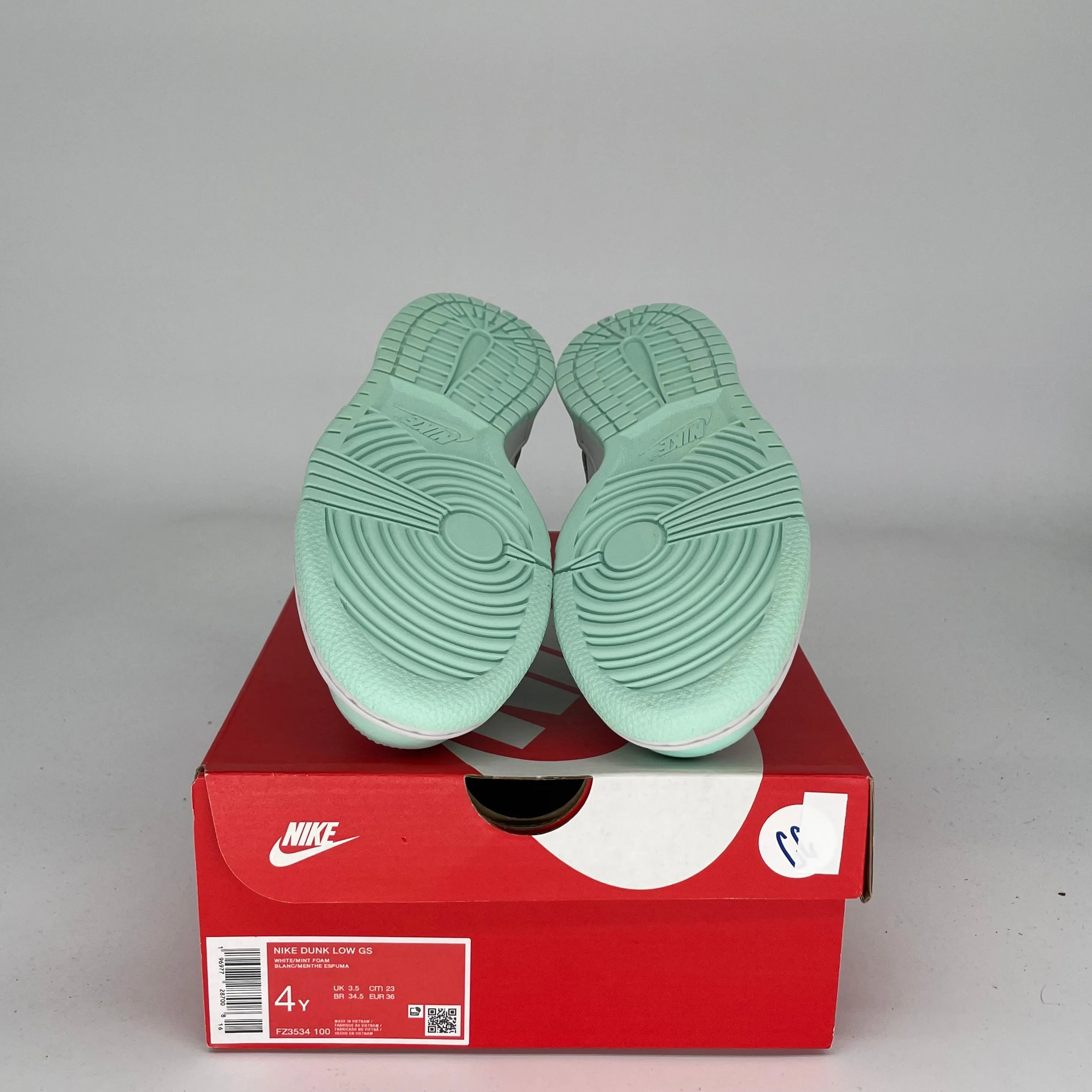 NIKE DUNK LOW MINT FOAM W SIZE 4Y FZ3534-100