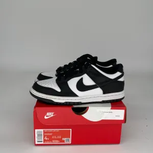 NIKE DUNK LOW PANDA SIZE 4Y CW1590-100
