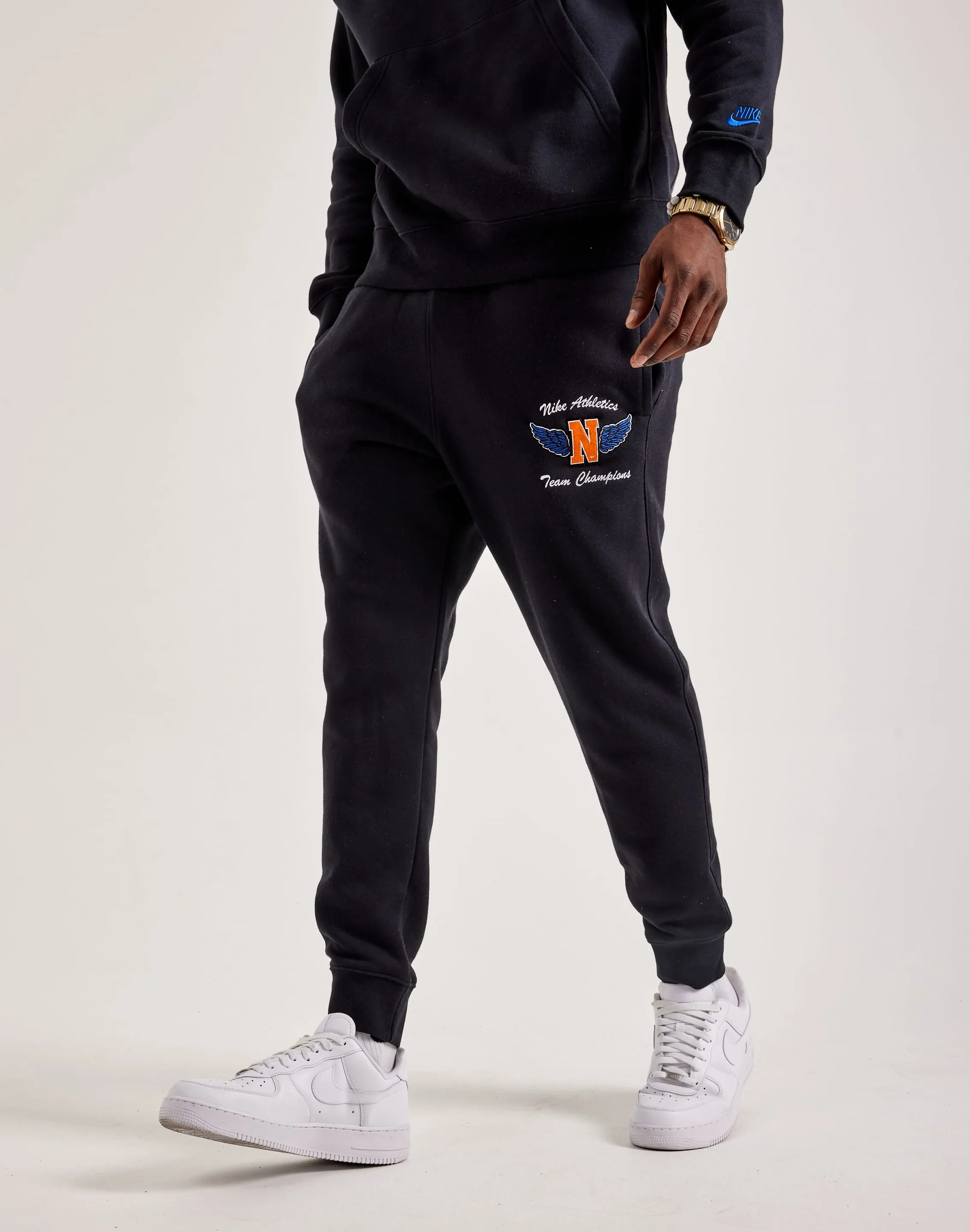 Nike Swoosh High Club Fleece Joggers