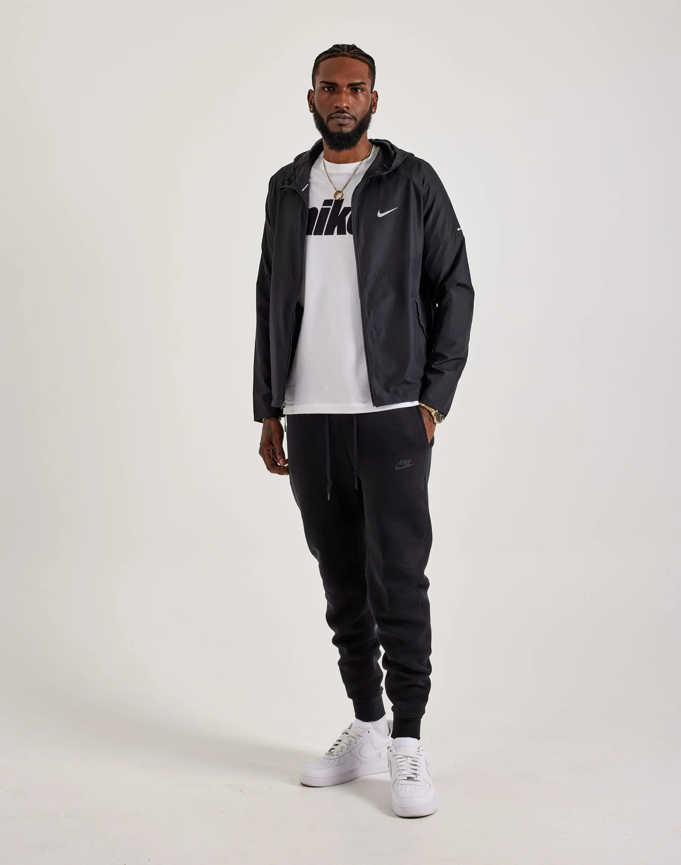 Nike Tech Fleece Slim-Fit Joggers