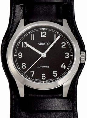 Officer 38 Black 7H89 - Sapphire,automatic watch,automatic watches for men,automatic watches for women,luxury automatic watch,minimalist automatic watch,dress automatic watch,vintage automatic watch,automatic watch sale