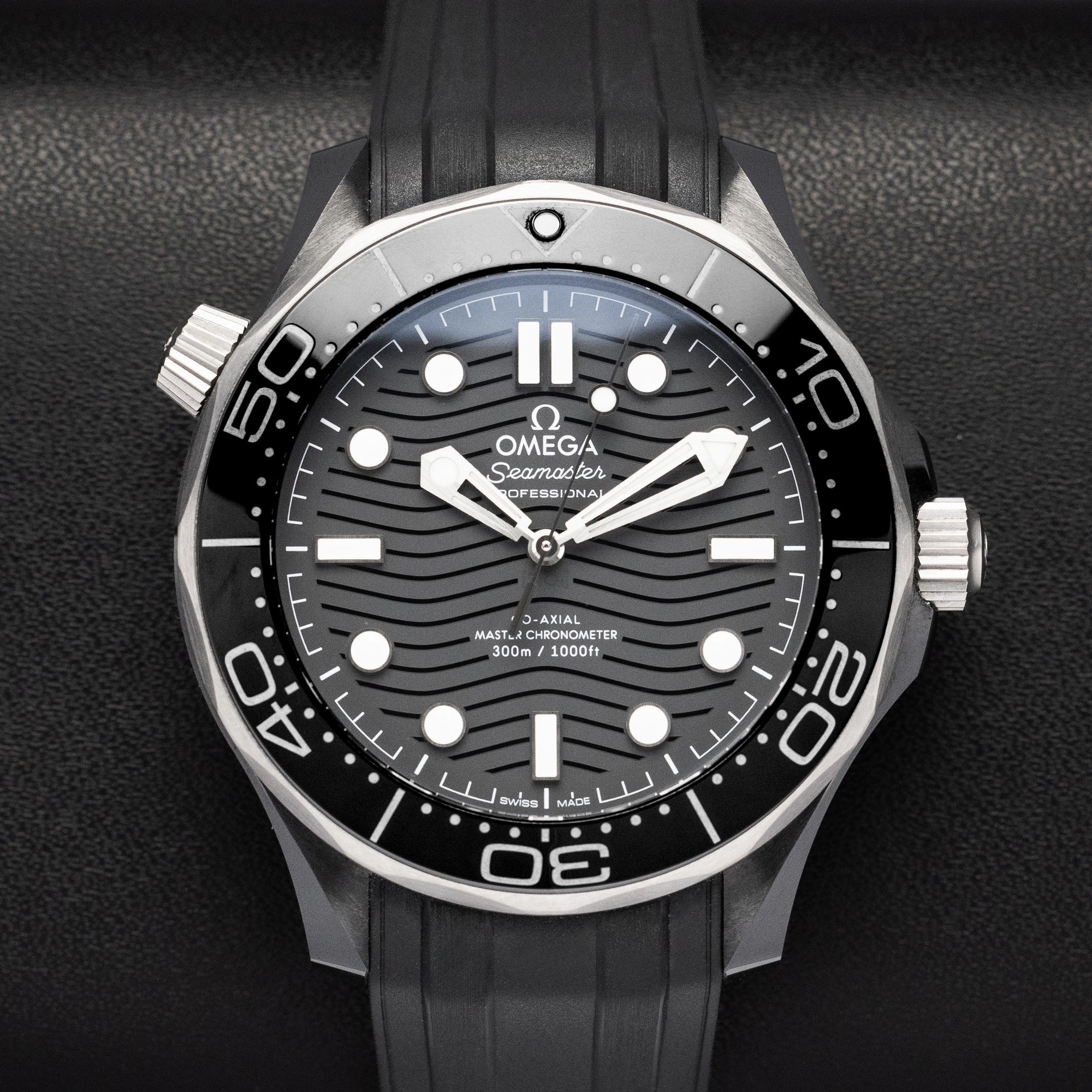 Omega Seamaster Diver 300M 210.92.44.20.01.001 affordable sports watches lightweight cycling smart running swimming sports watches