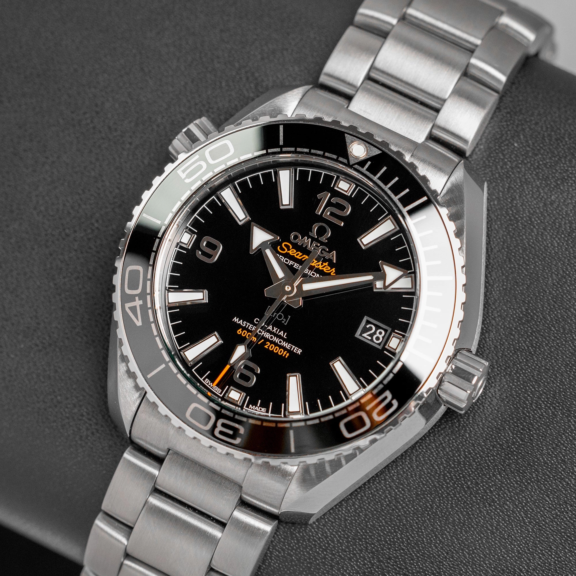 Omega Seamaster Planet Ocean 21530402001001