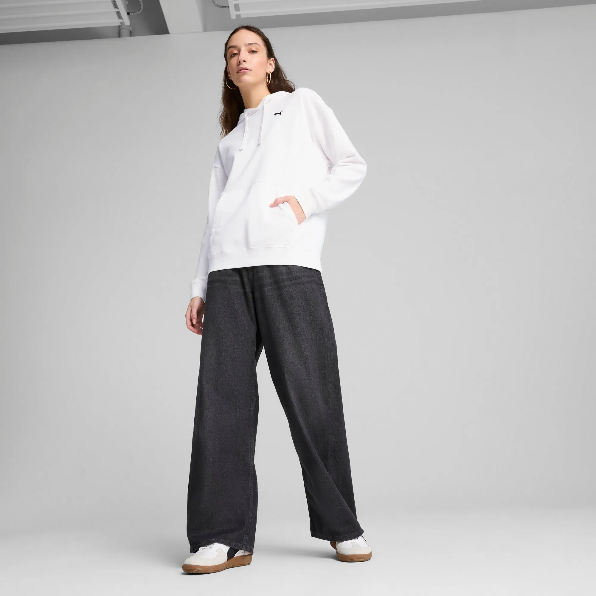 PUMA Women's Essentials Relaxed Hoodie