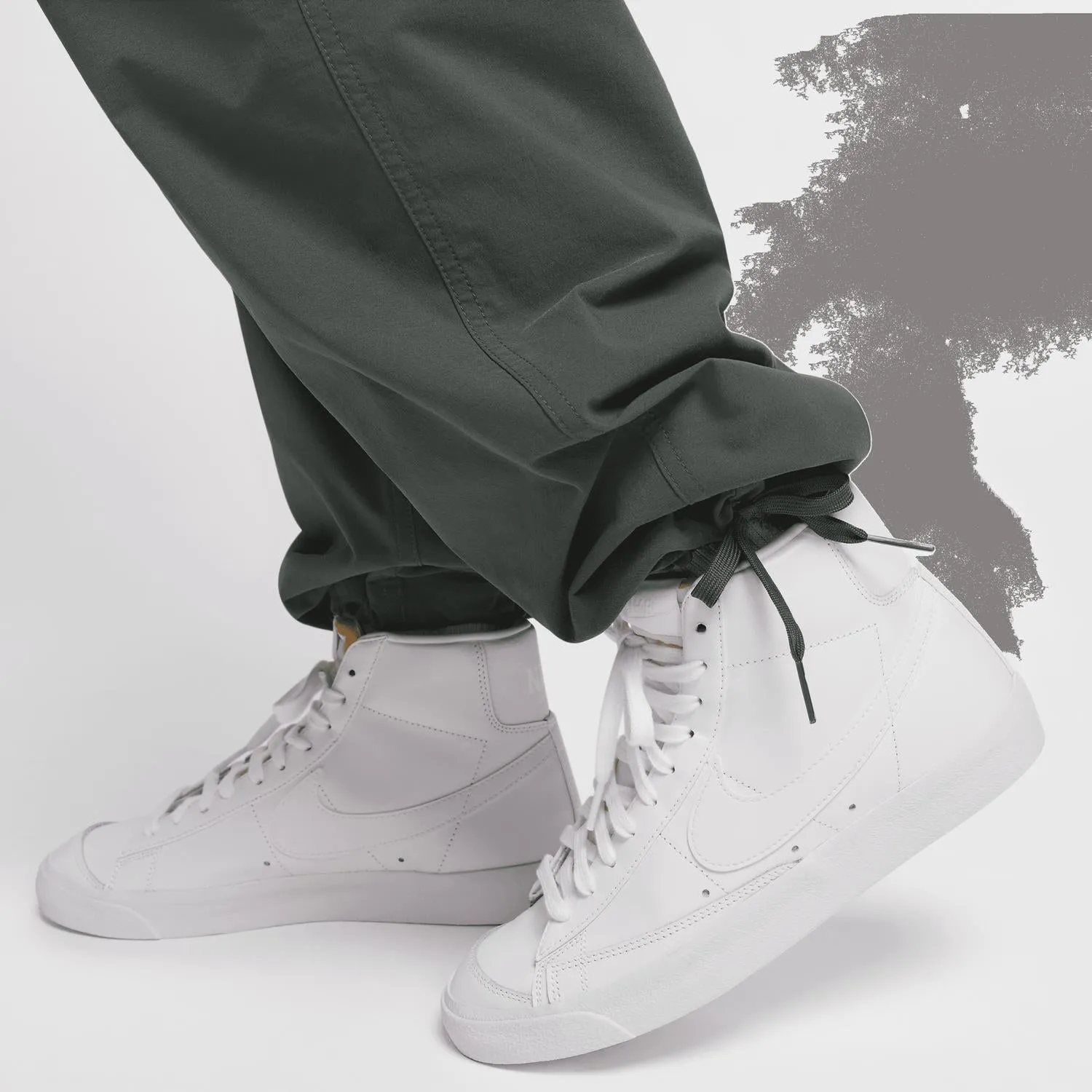 Sb Kearny Cargo Pants In Vintage Green