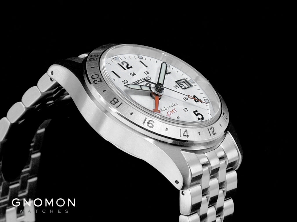 Seiko 5 Sports ??Field Sports Style?? GMT White Ref. SBSC009