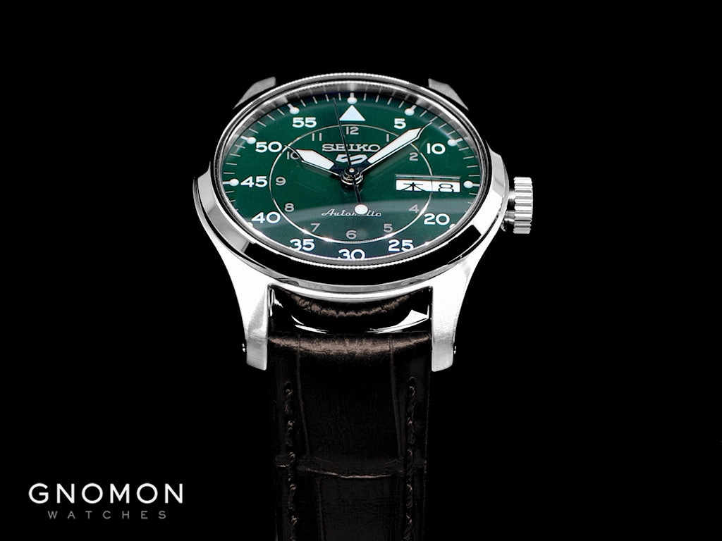 Seiko 5 Sports ??Field Suits Style?? Automatic 36  Green Ref. SBSA203