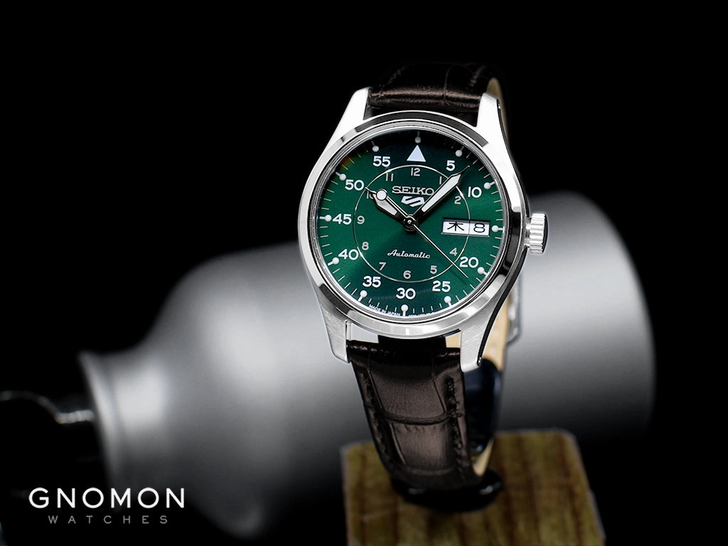 Seiko 5 Sports ??Field Suits Style?? Automatic 36  Green Ref. SBSA203