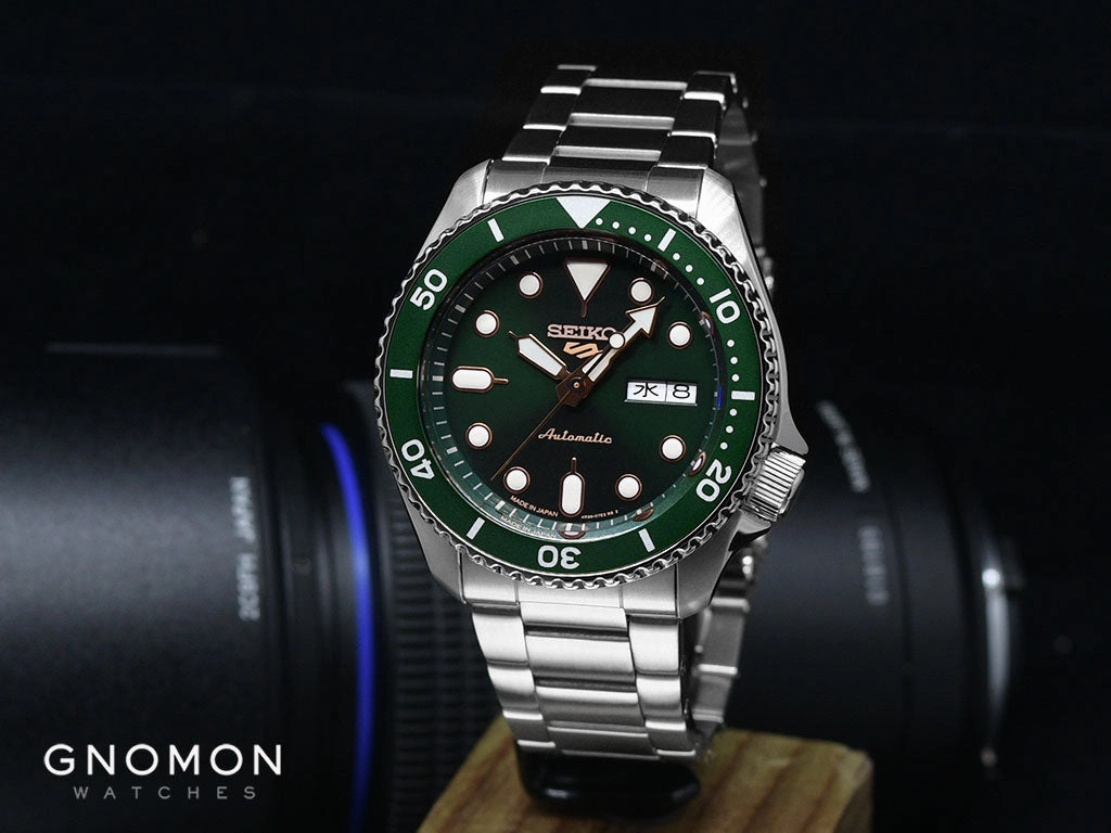 Seiko 5 Sports ??Sports Style?? Green Gilt Ref. SBSA013