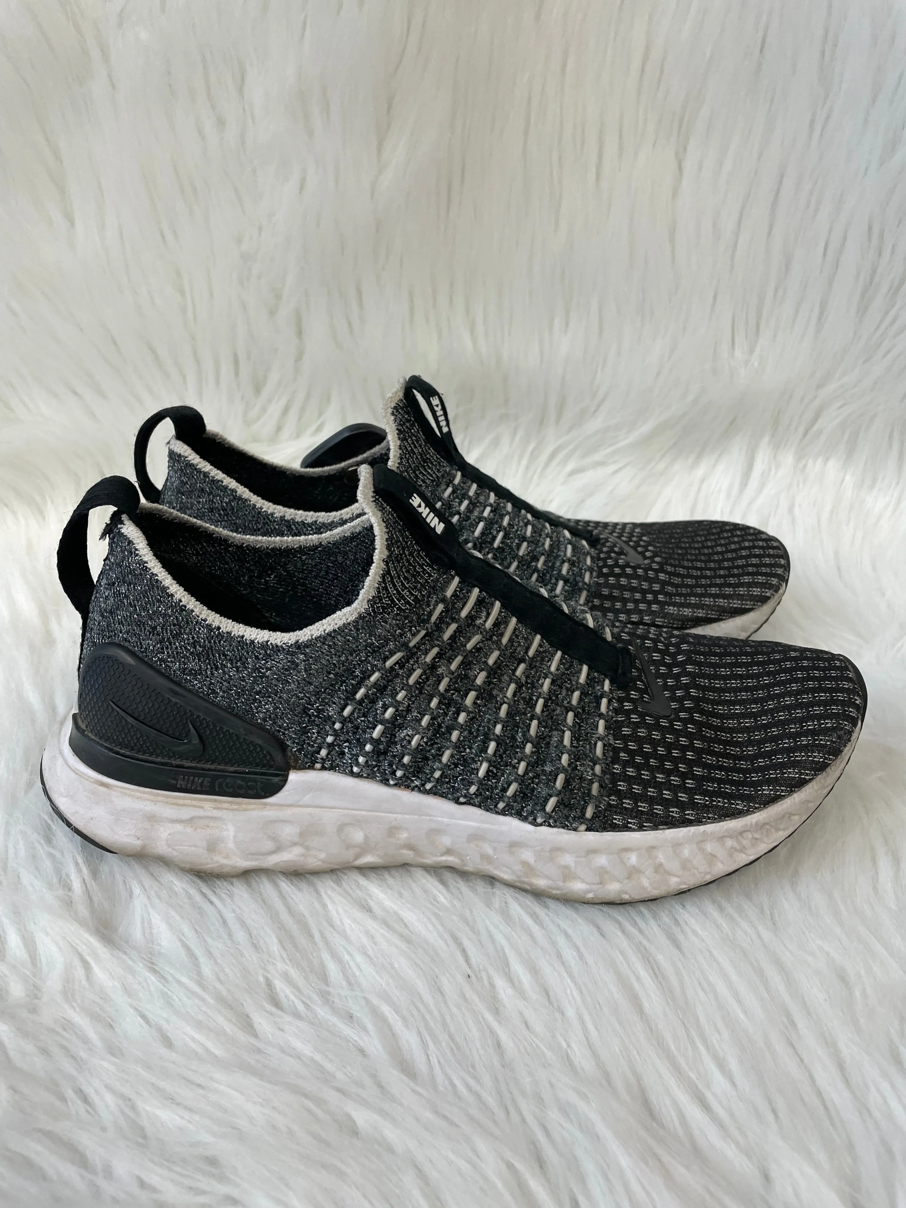 Shoes Athletic By Nike In Black & Grey, Size: 6.5 nike