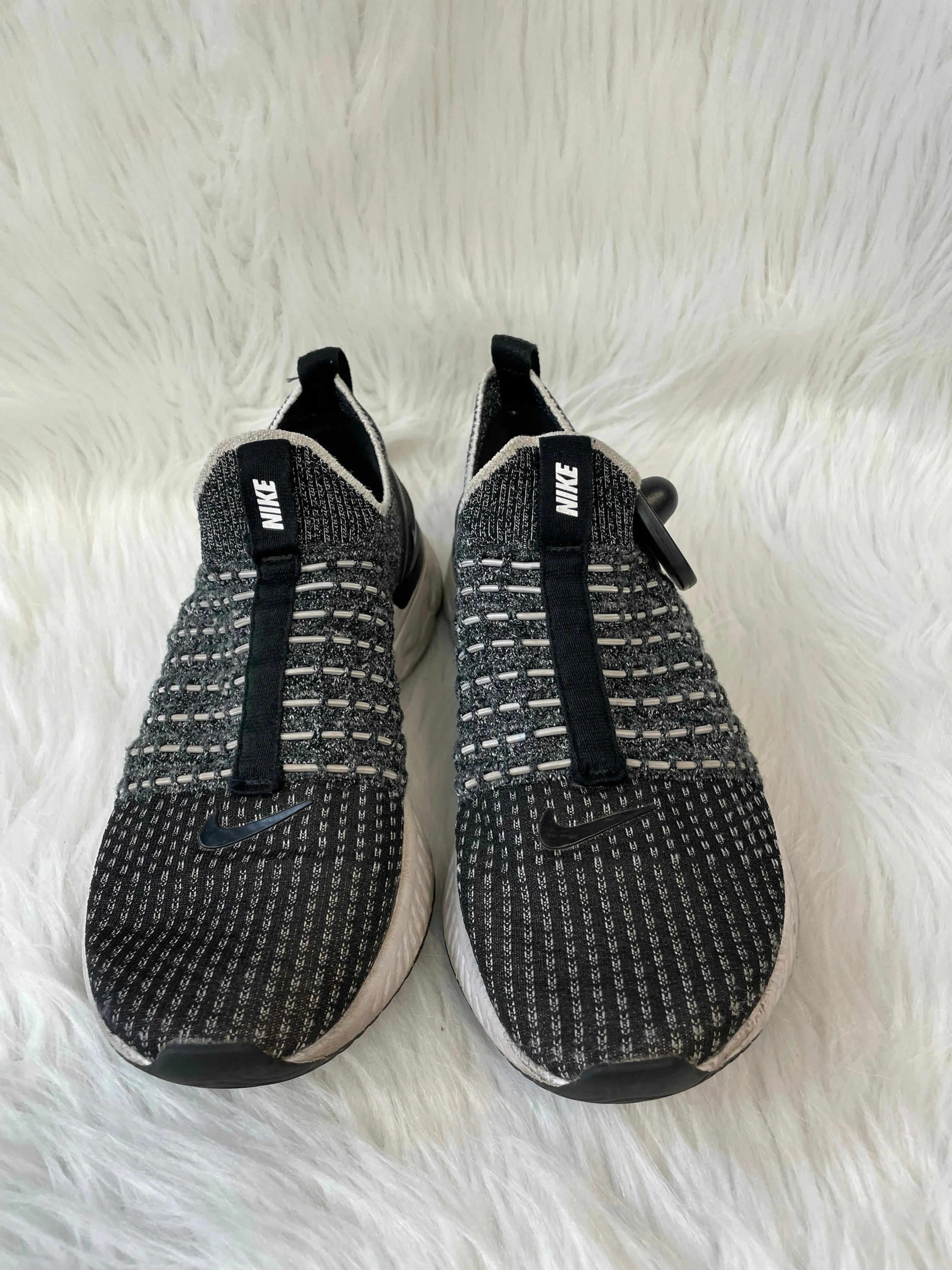 Shoes Athletic By Nike In Black & Grey, Size: 6.5 nike