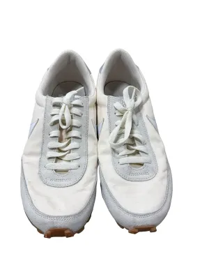 Shoes Athletic By Nike In Cream, Size: 11 nike