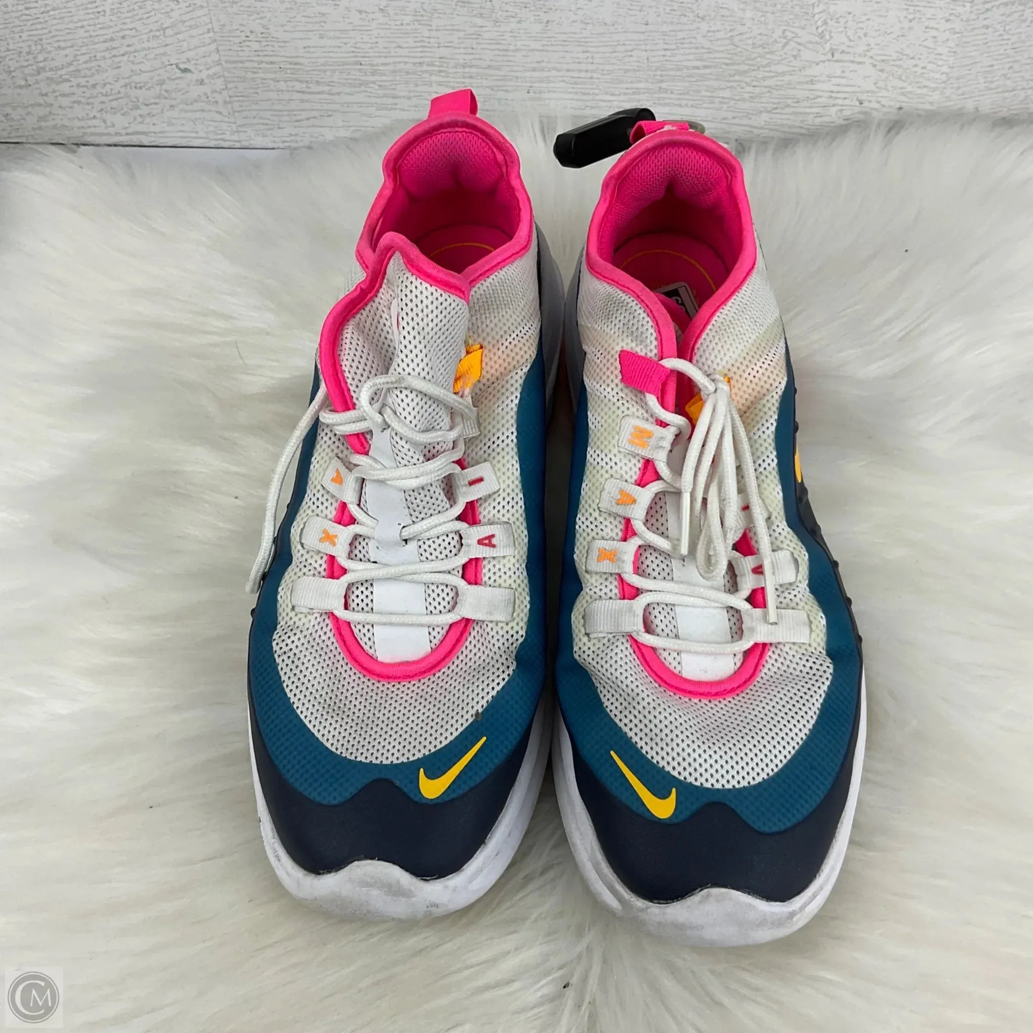 Shoes Athletic By Nike In Multi-colored, Size: 9 nike