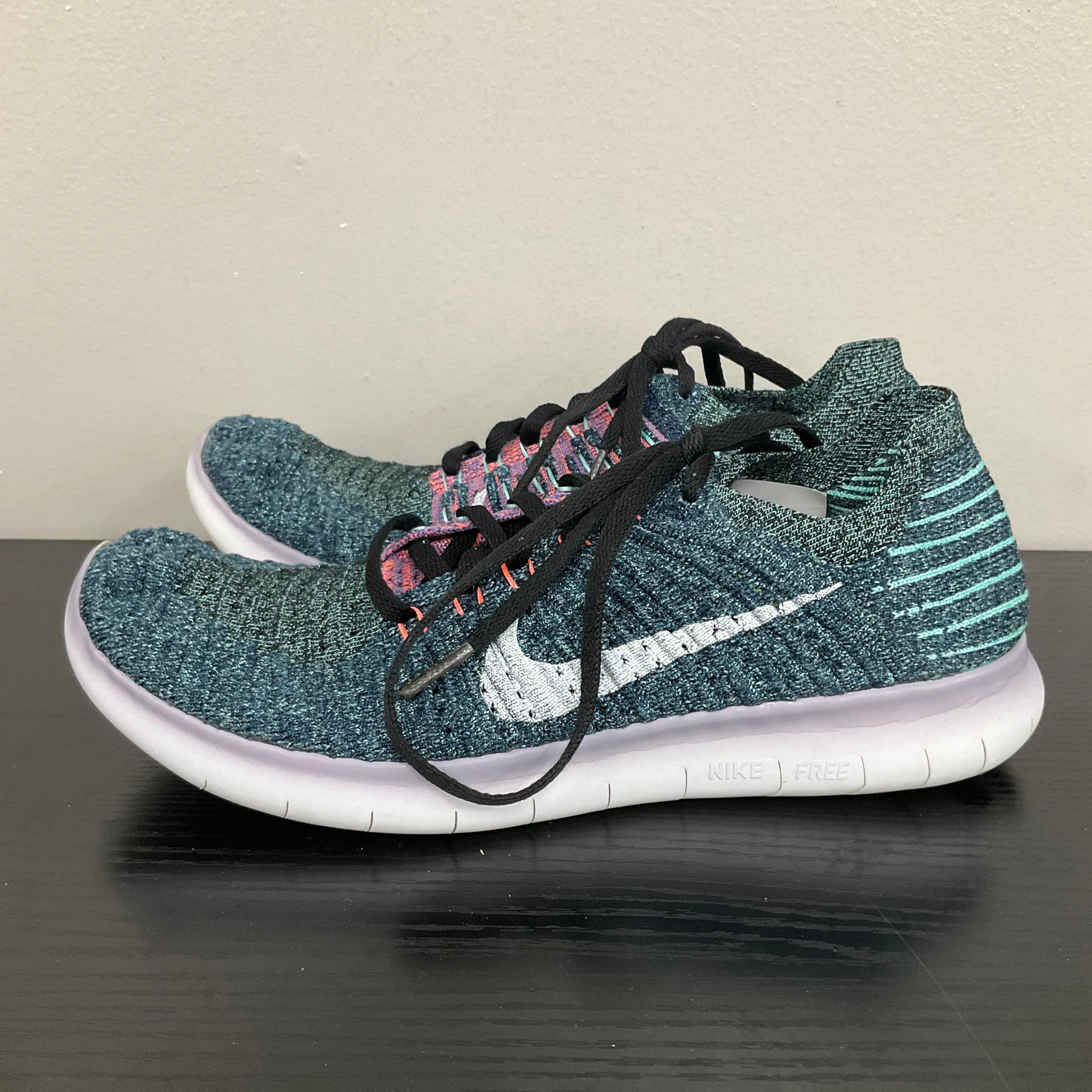 SHOES ATHLETIC by NIKE In MULTI, Size: 8.5 nike