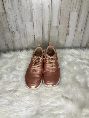 Shoes Athletic By Nike  Size: 7.5 nike