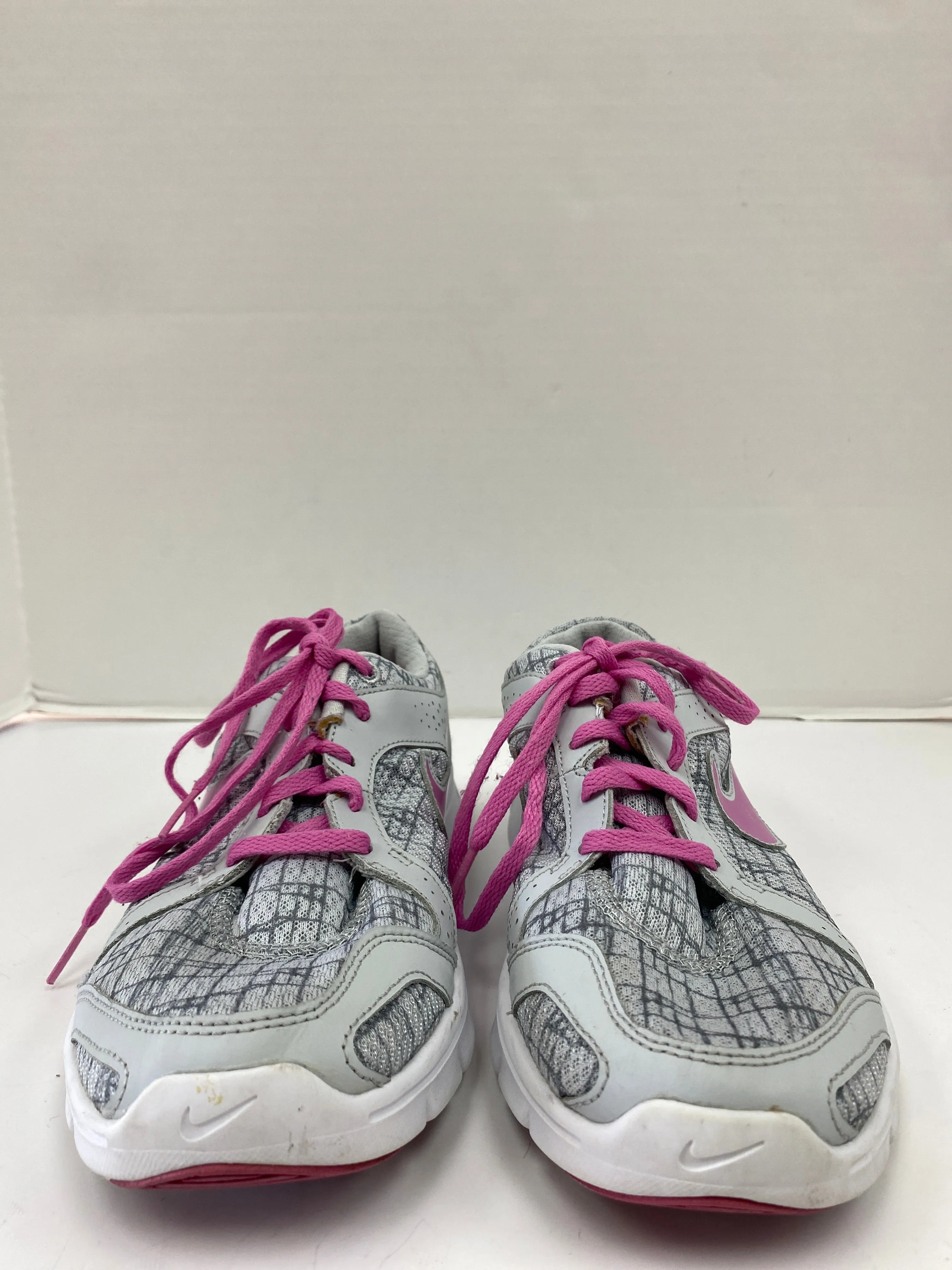 Shoes Athletic By Nike  Size: 8 nike