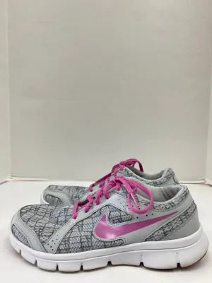 Shoes Athletic By Nike  Size: 8 nike