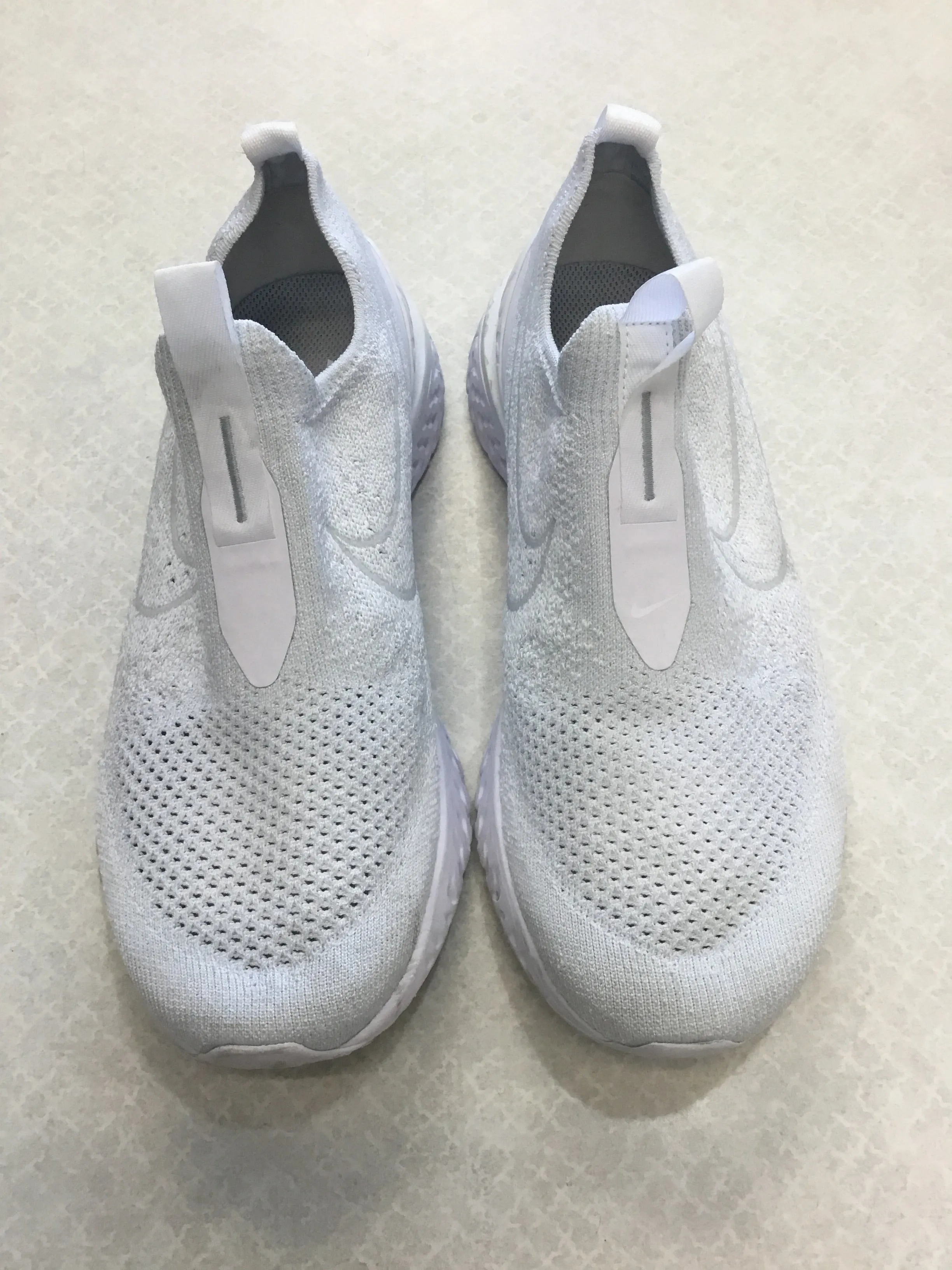 Shoes Athletic By Nike  Size: 8.5 nike