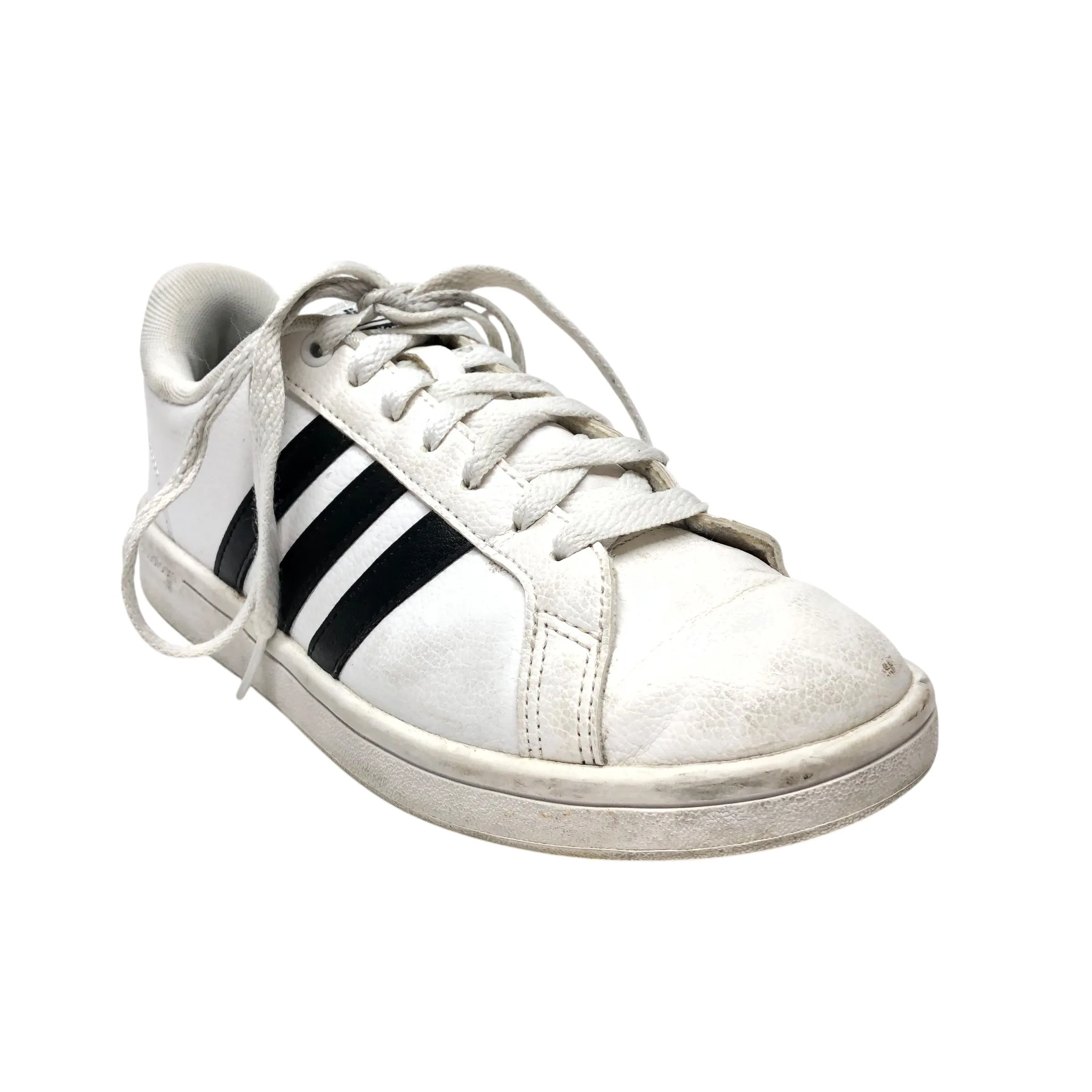 Shoes Sneakers By Adidas In White, Size: 7 adidas