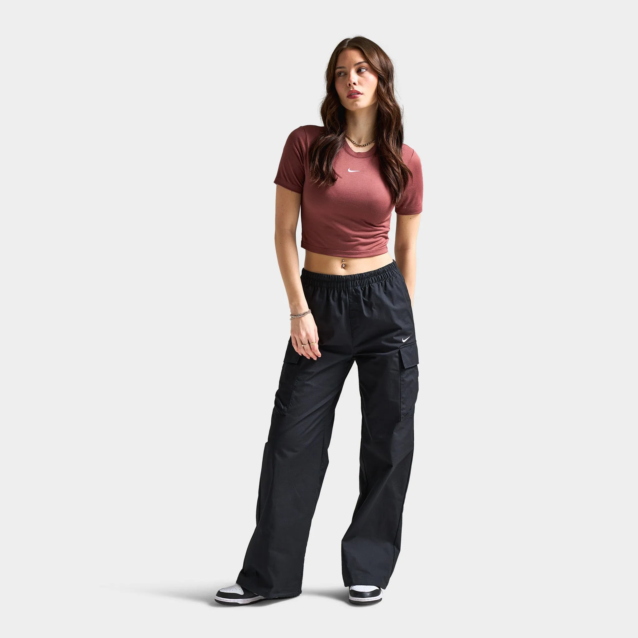 Womens Nike Nike Sportswear Women's Mid-Rise Cargo Pants Black / White