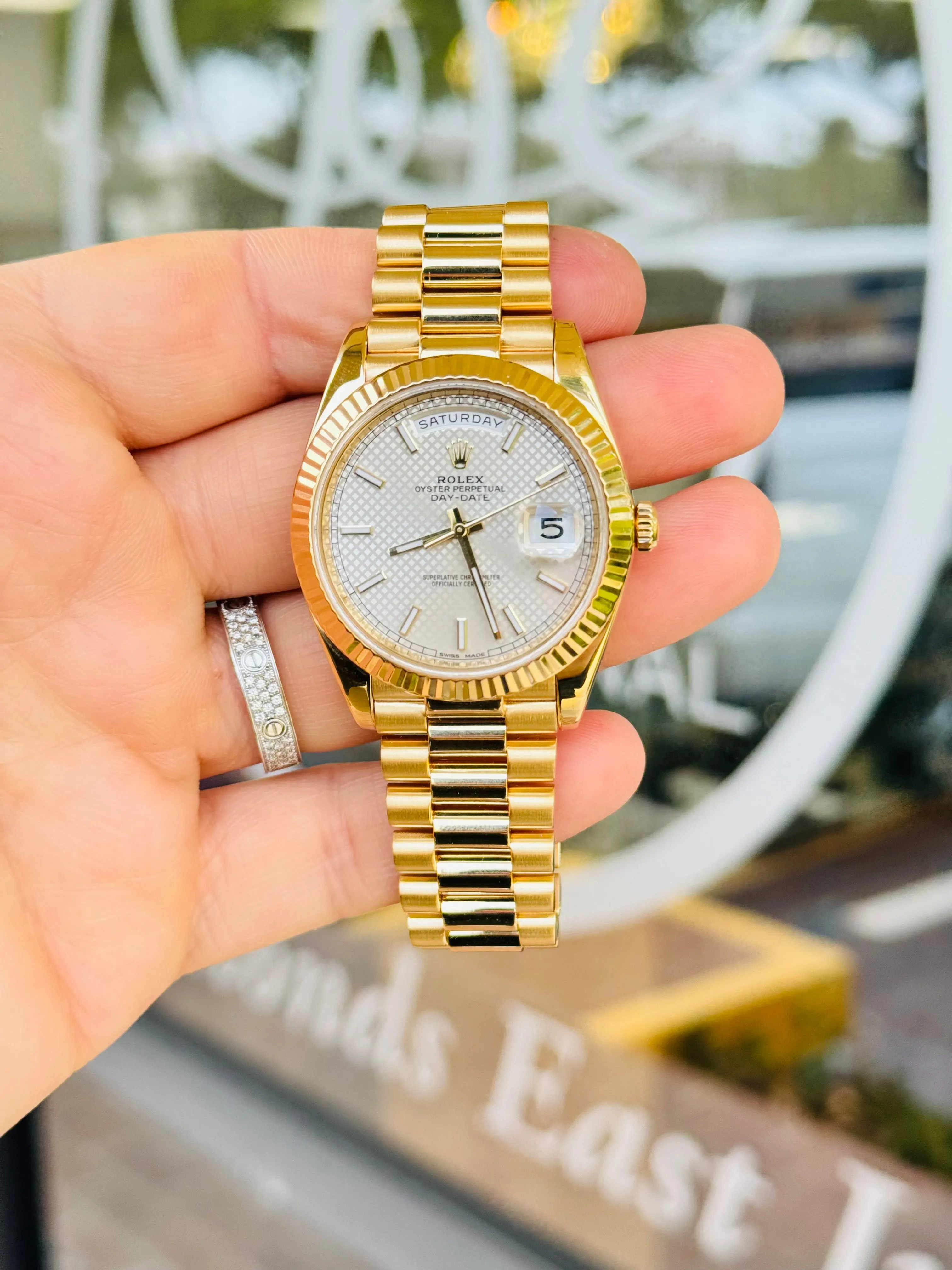   x Day-Date 228238 40mm 18K Yellow Gold Silver Motif Dial MINT