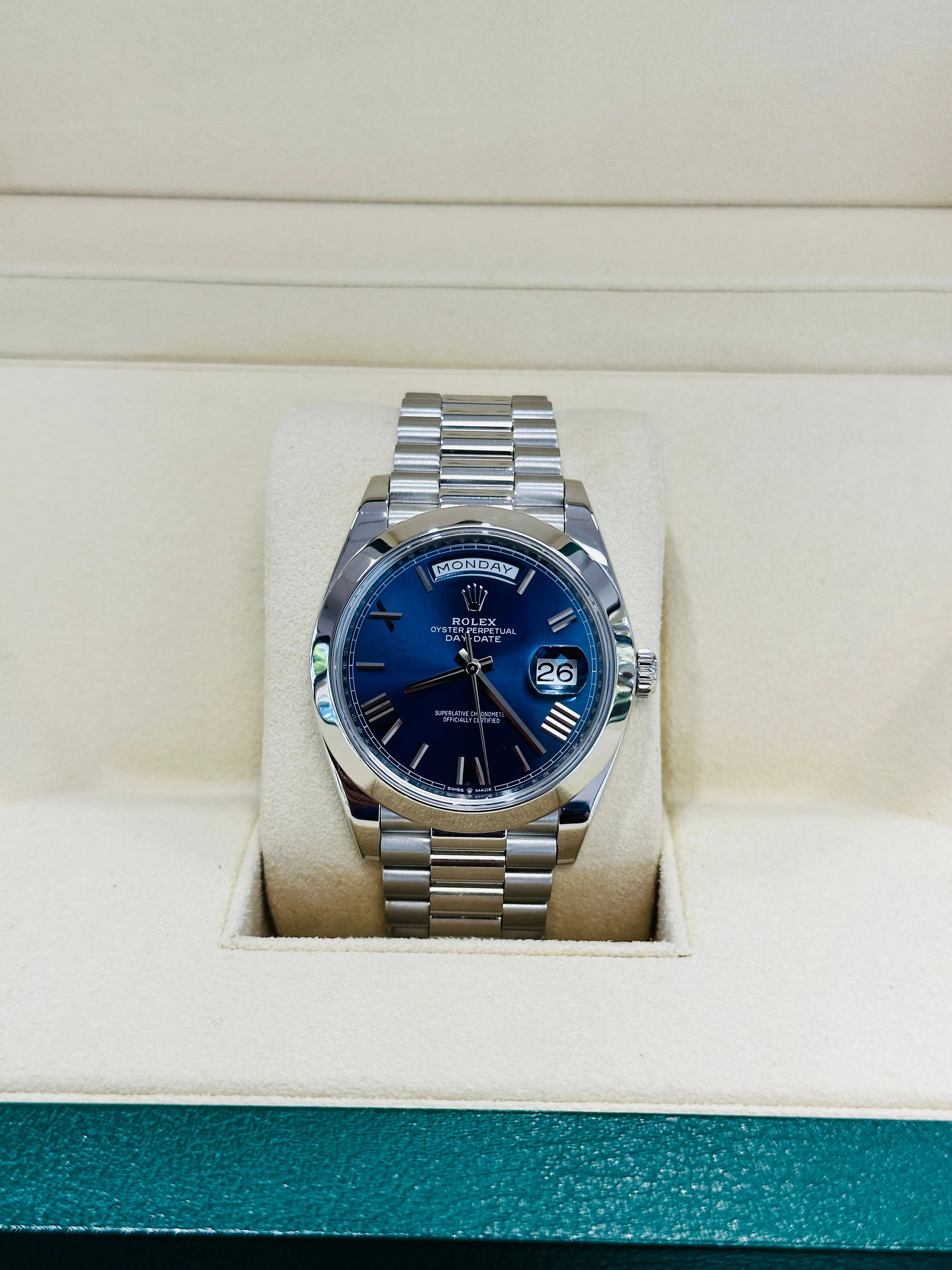   x Day-Date 40 228206 Platinum Blue Roman PreOwned