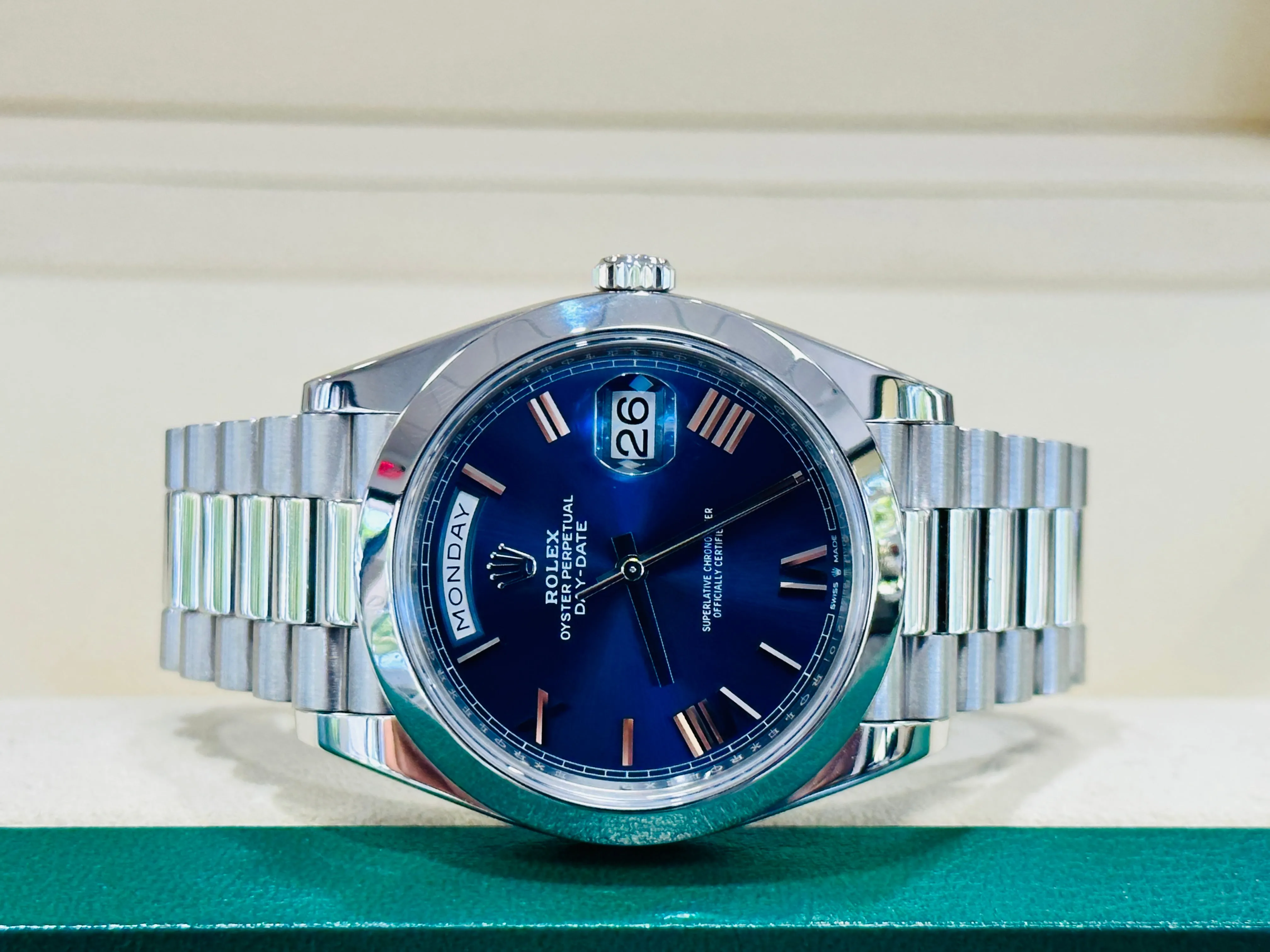   x Day-Date 40 228206 Platinum Blue Roman PreOwned
