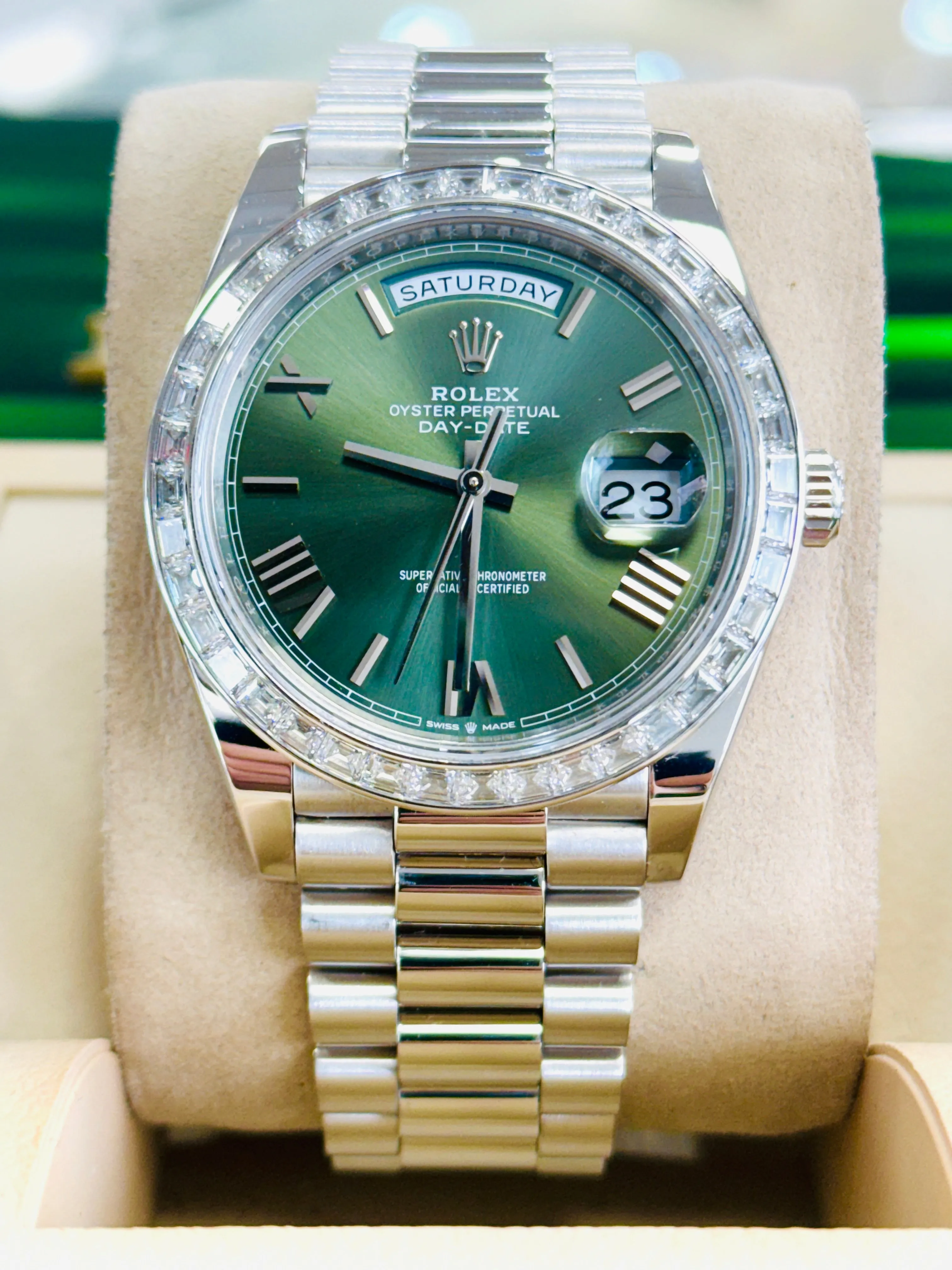   x Day-Date 40mm 228396TBR Factory Baguette Bezel Factory Green Roman Olive Dial MINT