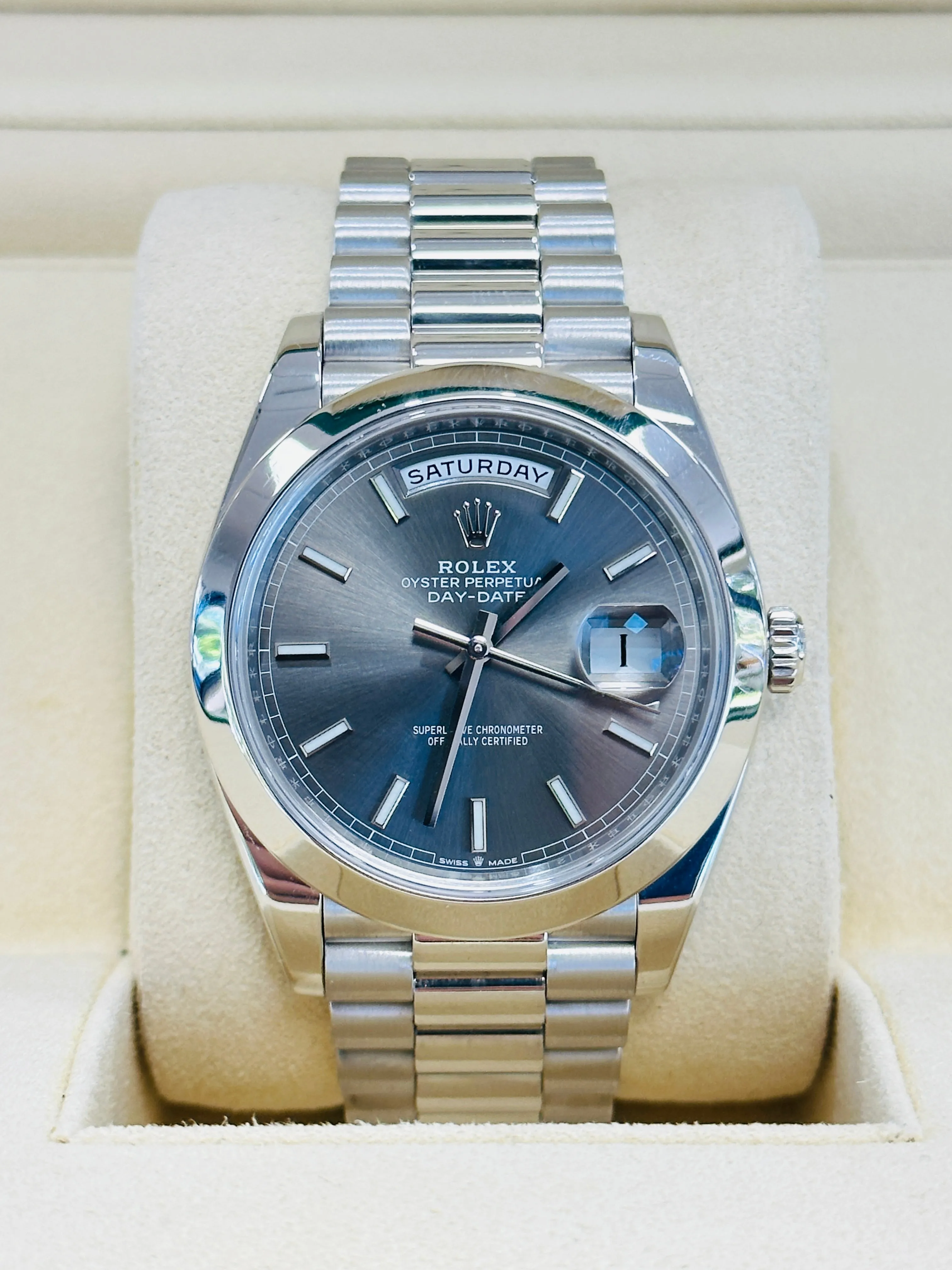   x Day-Date 40mm Platinum 228206 Grey PreOwned