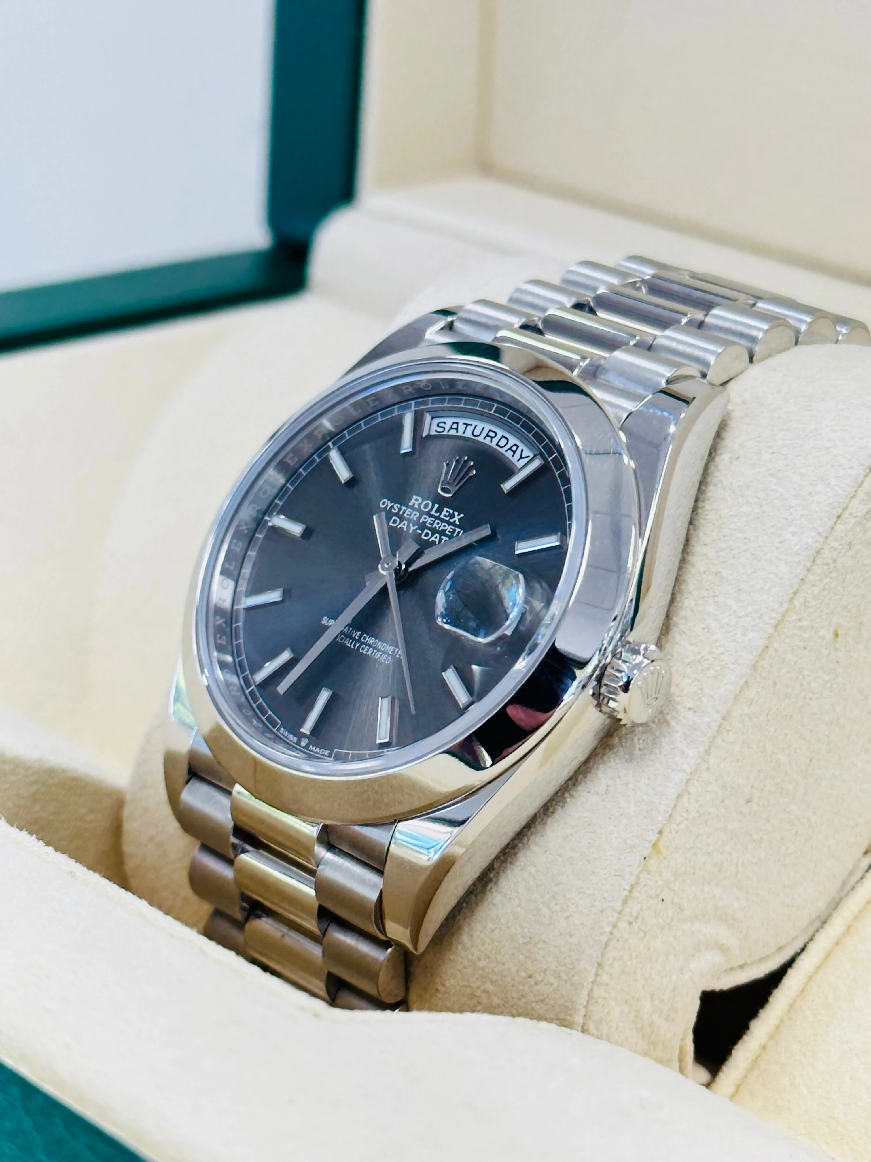   x Day-Date 40mm Platinum 228206 Grey PreOwned