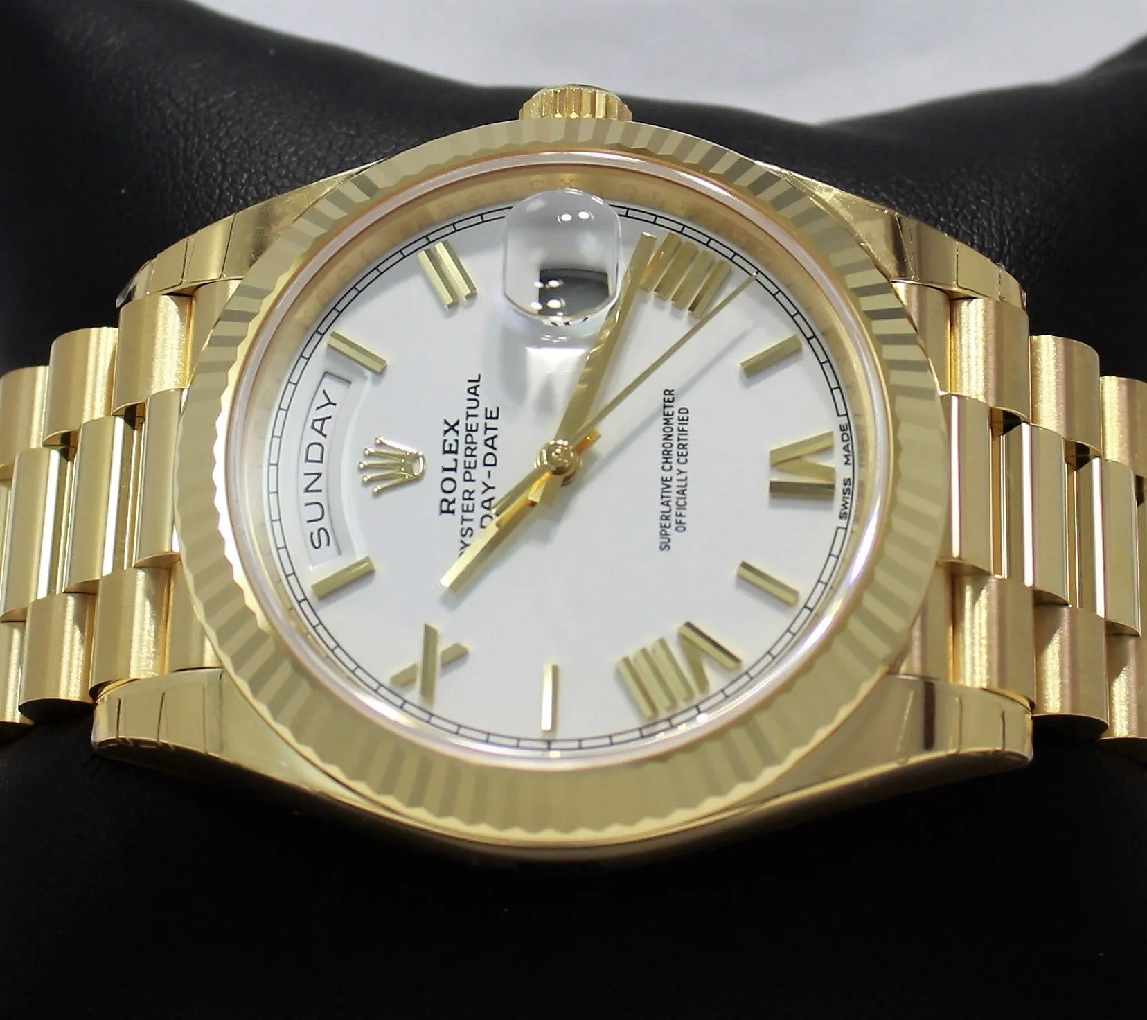   x Oyster Perpetual Day-Date 40 228238 (Unworn)