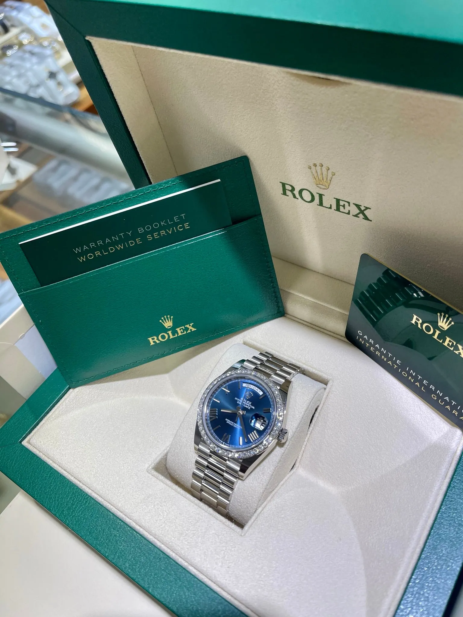   x Oyster Perpetual Day-Date 40  228349RBR Blue Roman Factory Diamond Bezel UNWORN