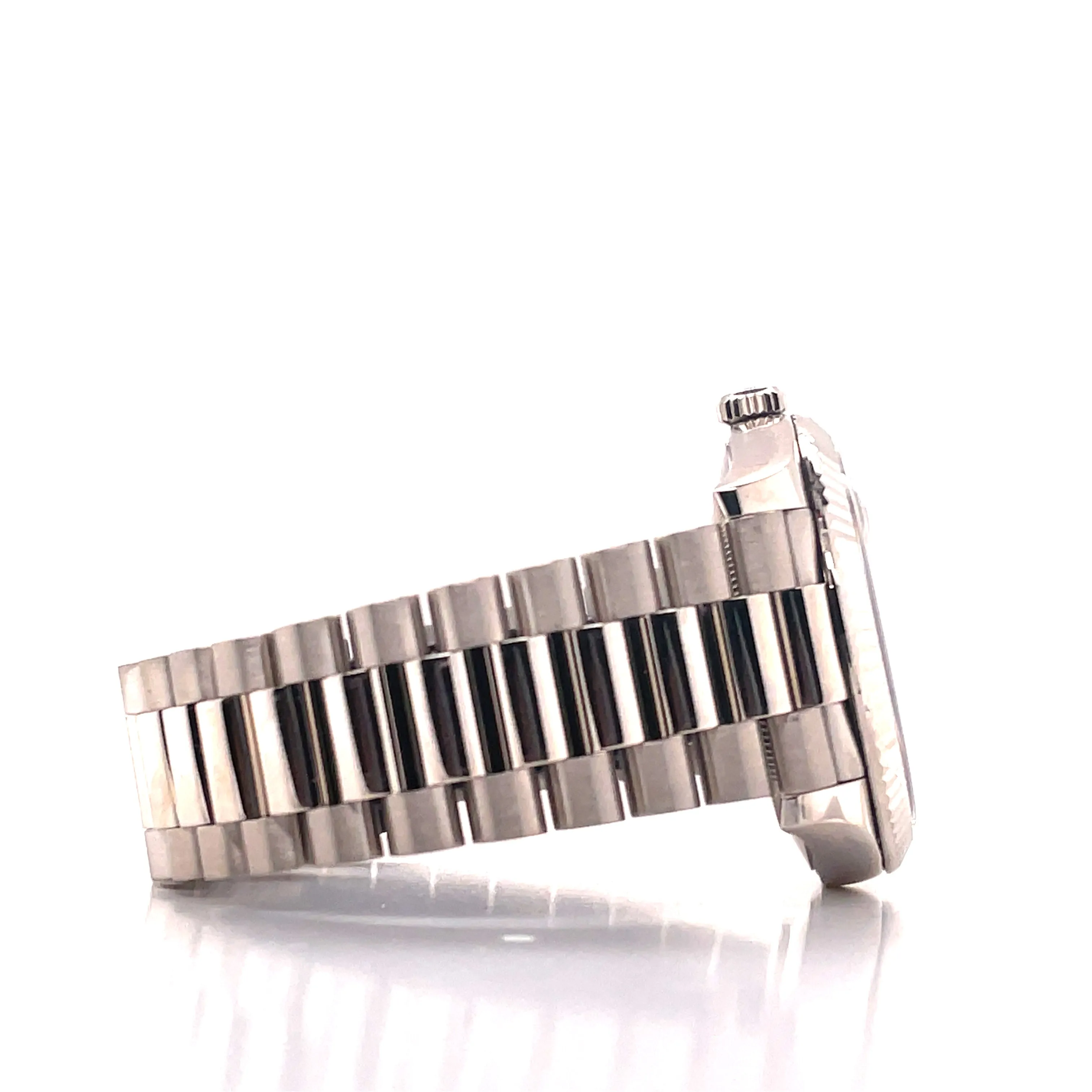   x President Day-Date 40 228239 18k White Gold Fluted Bezel Black Index Dial Box and Papers