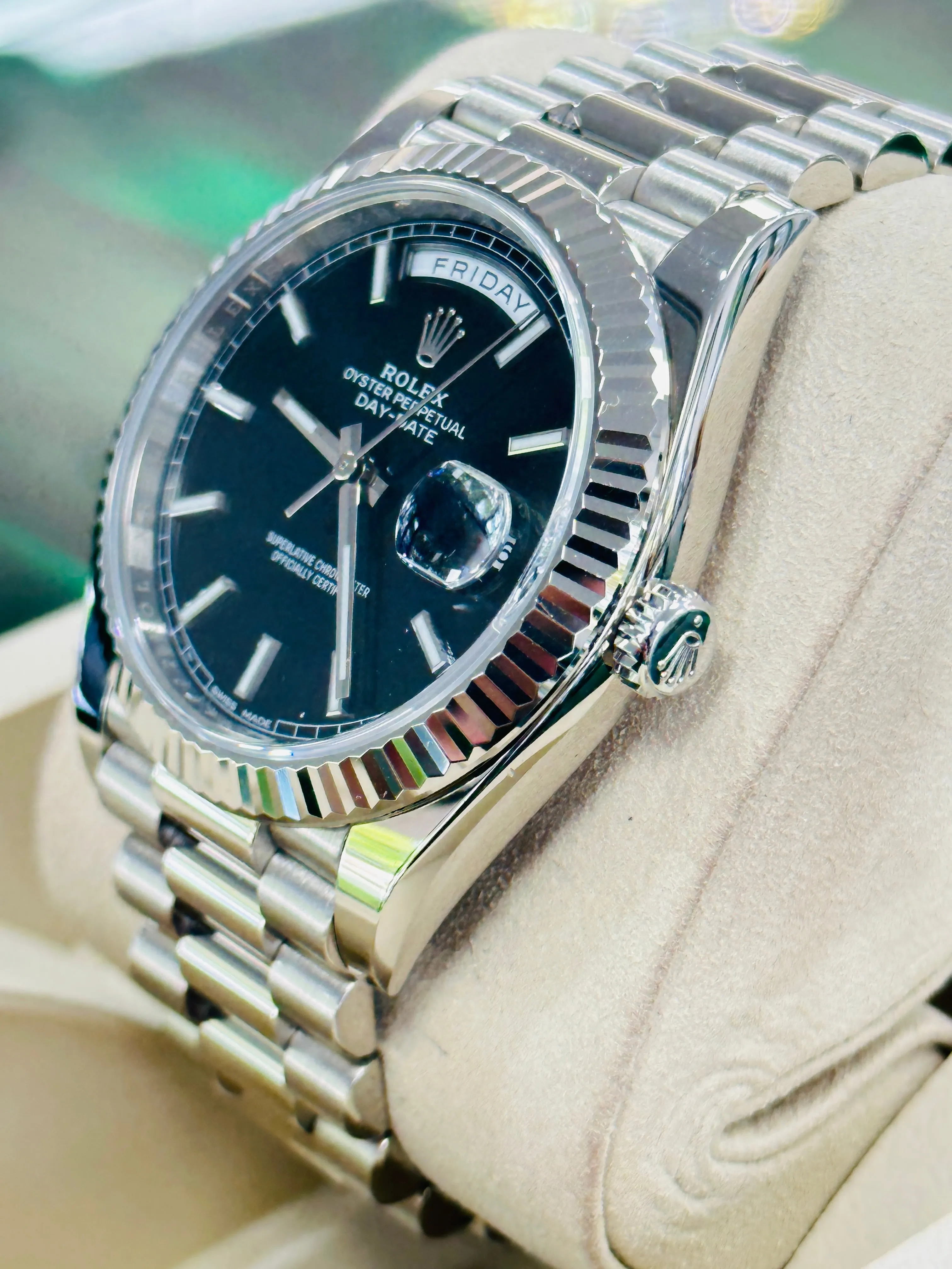   x President Day-Date 40 228239 18k White Gold Fluted Bezel Black Index Dial Box and Papers
