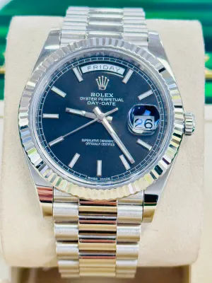  x President Day-Date 40 228239 18k White Gold Fluted Bezel Black Index Dial Box and Papers   x day?date watch day date waterproof watch